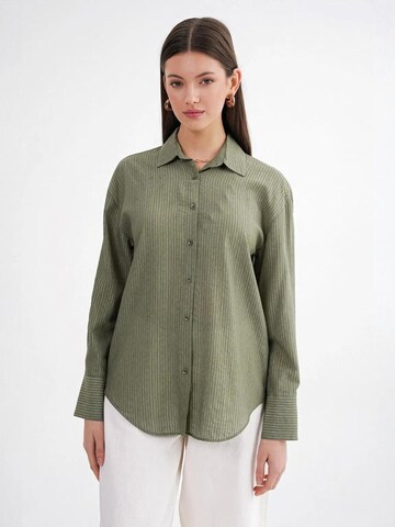 Chemisier MixRay en vert : devant