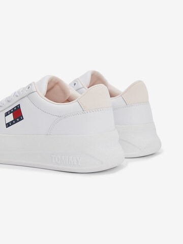 Tommy Jeans Sneakers in White