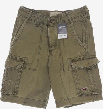 HOLLISTER Shorts in 28 in Green: front