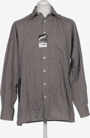 OLYMP Button Up Shirt in M in Brown: front