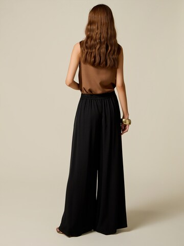 oltre Baggy Pants in Black