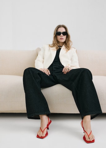 MANGO Loose fit Jeans 'Rowan' in Black