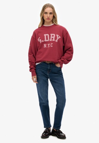 Sweat-shirt 'Athletic Essentials' Superdry en rouge
