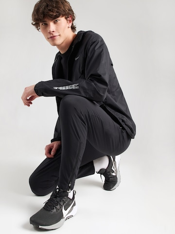 NIKE Trainingsjack 'ENERGY' in Zwart
