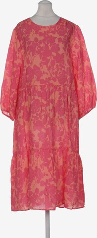 DARLING HARBOUR Dress in M in Pink: front