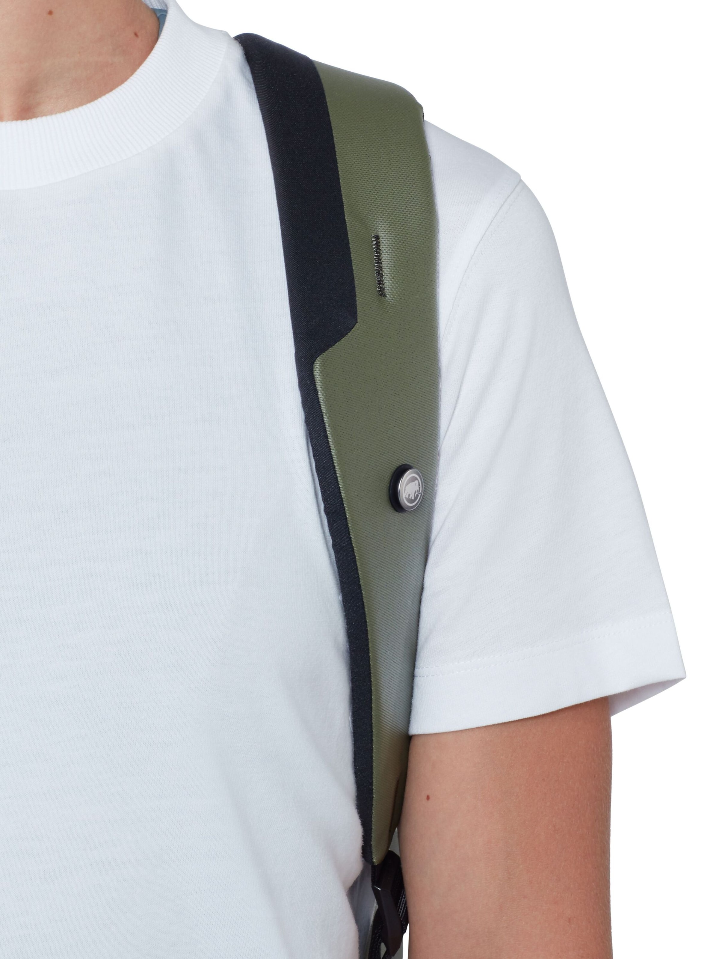 MAMMUT Sports Backpack in Green