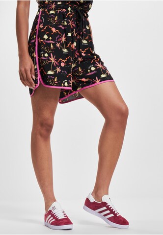 Loosefit Pantalon 'Waikiki' Just Rhyse en noir