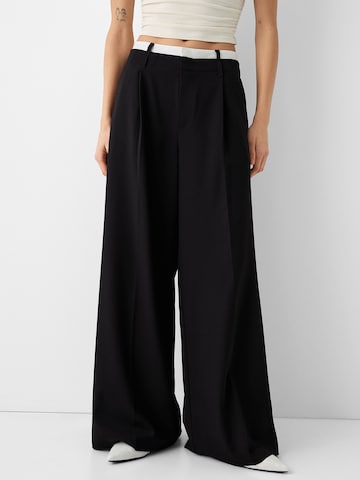 Bershka Wide leg Pleat-front trousers in Black