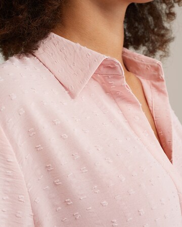 Camicia da donna di WE Fashion in rosa