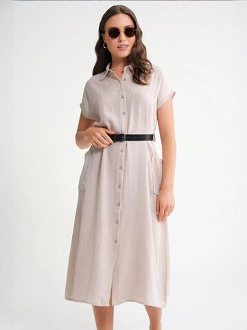 MixRay - Vestidos camiseiros em bege