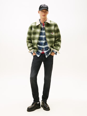 Tommy Jeans Regular Jeans 'SCANTON' in Black