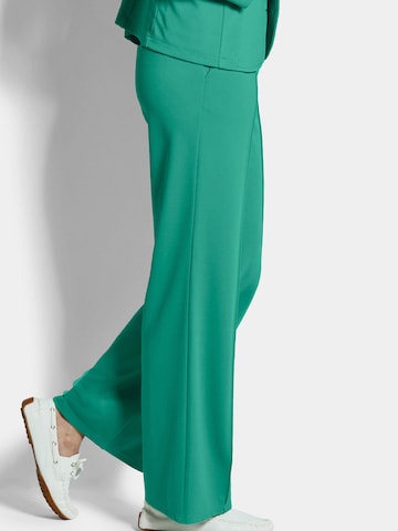 Goldner Loose fit Trousers in Green