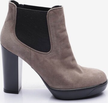 HOGAN Dress Boots in 37 in Brown: front