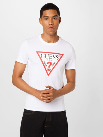 T-Shirt GUESS en blanc : devant