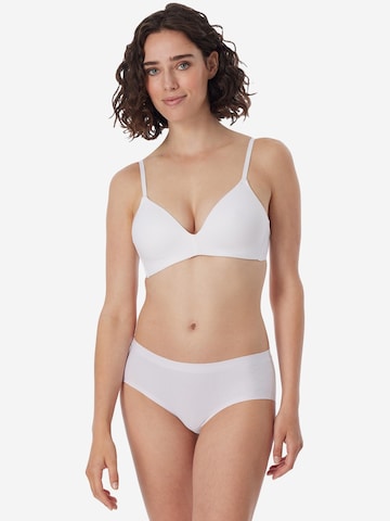 SCHIESSER Boyshorts 'Invisible Cotton' in Beige: front