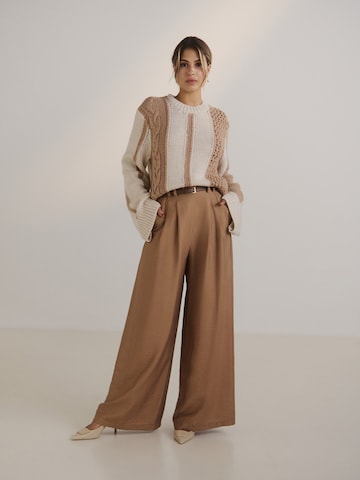 Guido Maria Kretschmer Women Pullover 'Eleonora' in Beige