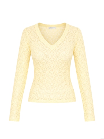 SASSYCLASSY Shirt in Yellow: front