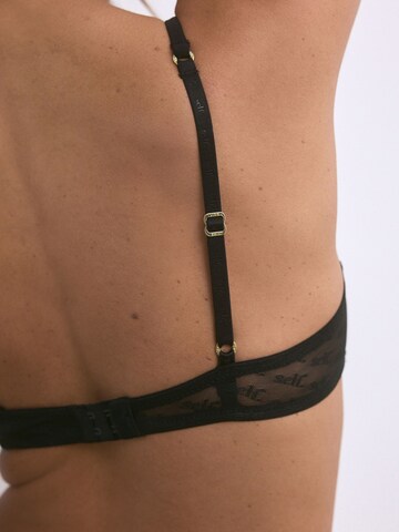 Balconnet Soutien-gorge self. en noir