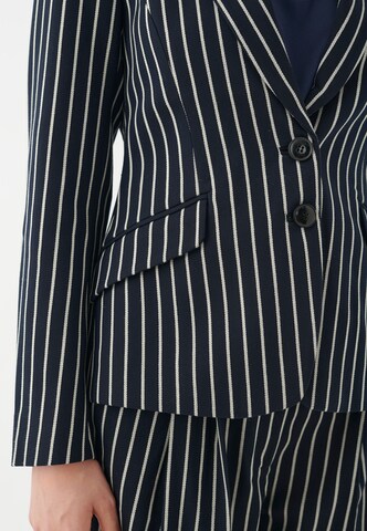 Blazer 'Zinsa' di Dea Kudibal in blu