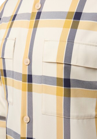 JACK WOLFSKIN Regular fit Button Up Shirt in Beige