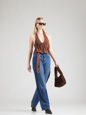 ABOUT YOU Top 'Fee' in Brown