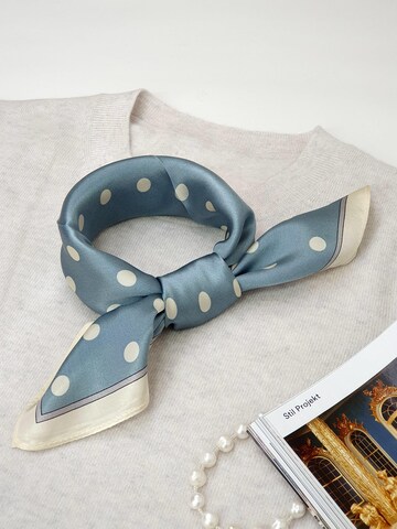 MayTree Scarf 'Seidentuch Punkte klein' in Blue