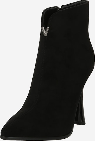 TATA Italia Ankle Boots in Black: front