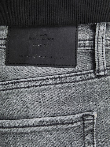 Skinny Jean 'Tom' JACK & JONES en gris