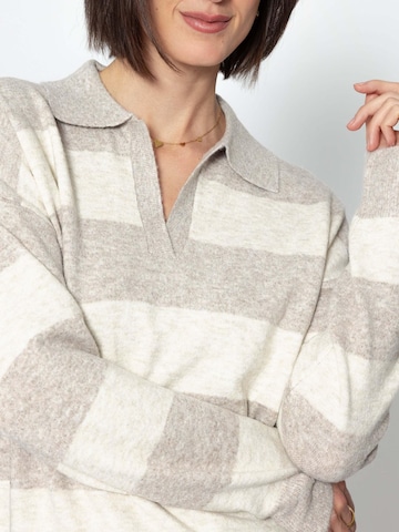 SASSYCLASSY Pullover‌‌‌‌‌‌ in Beige
