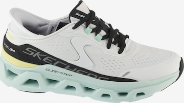 SKECHERS Sneaker low 'Skechers Slip-Ins: Glide-Step Altus' in Weiß: Vorderseite