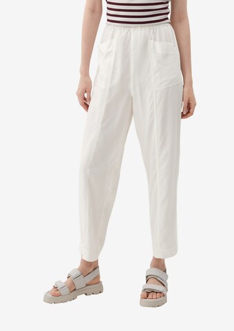 QS by s.Oliver Pants in White: front