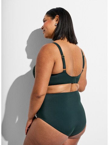 Swim by Zizzi Push-up Bikinitop 'Stilde' in Groen