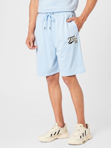 FUBU Loosefit Shorts in Blau: predná strana