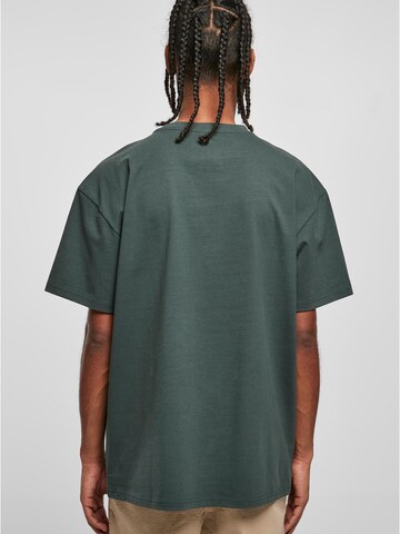 T-Shirt Urban Classics en vert