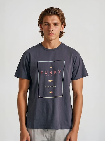 Funky Buddha Shirt in Grey: front