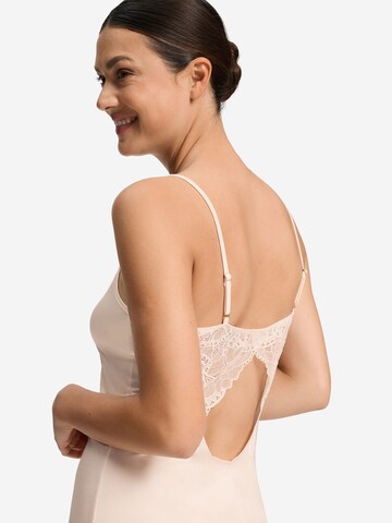Hanro Negligé ' Azelia ' in Beige