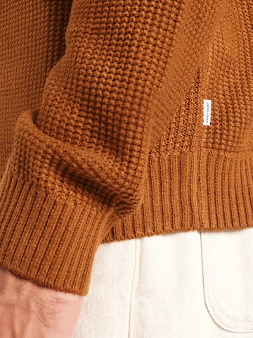 JACK & JONES Свитер 'JJROY' в Коричневый