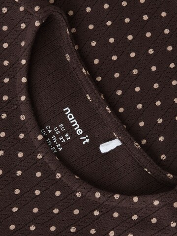 T-Shirt NAME IT en marron