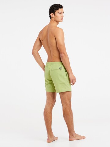 Shorts de bain 'Faster' PROTEST en vert