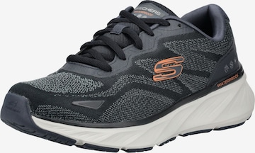Baskets basses SKECHERS en bleu : devant