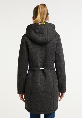 Manteau en tricot Schmuddelwedda en noir