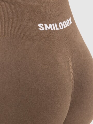 Smilodox Slim fit Sports trousers ' Scrunch Nomeli ' in Brown