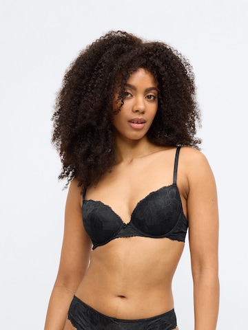 Dorina T-särgi Rinnahoidja, värv must: eest vaates