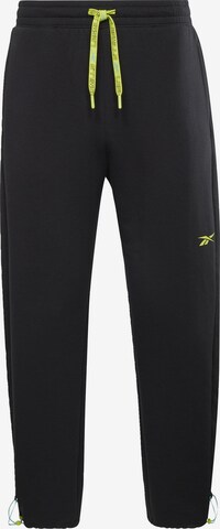 Reebok Tapered Sportbroek 'Les Mills®' in Zwart: voorkant