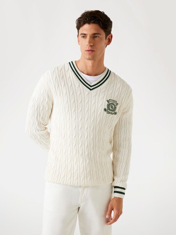 GUESS Pullover in Weiß: Vorderseite