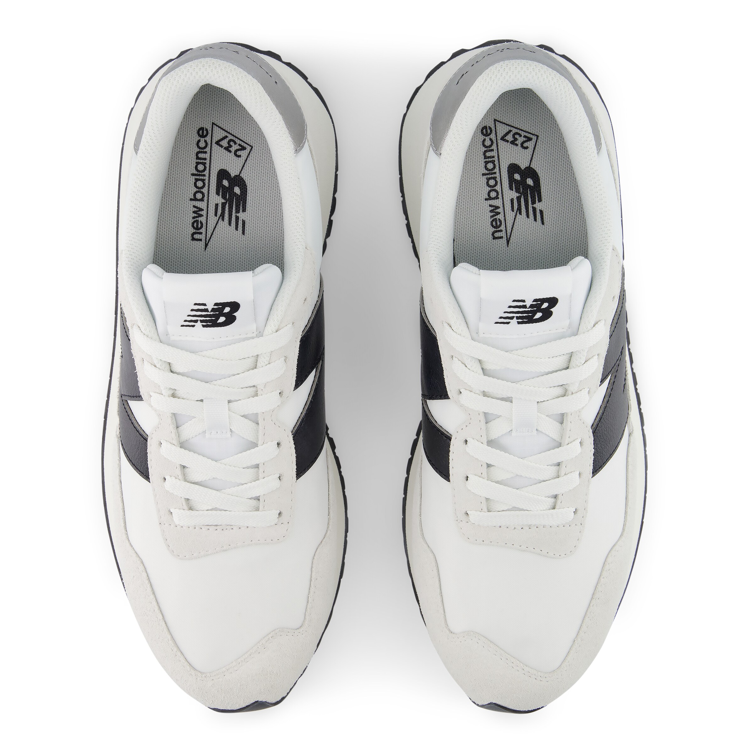 new balance Sneaker in Grau