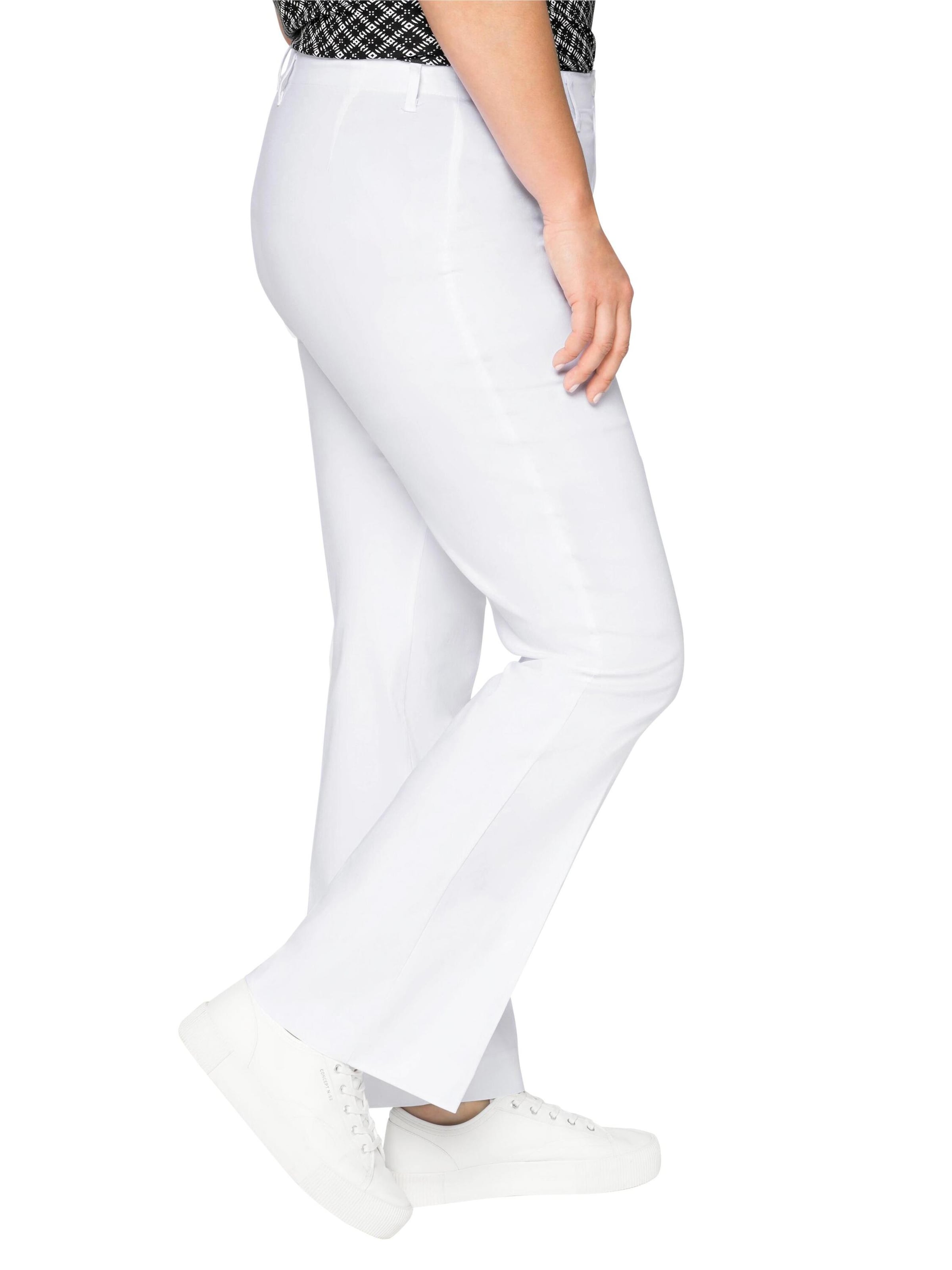 SHEEGO Regular Trousers in White