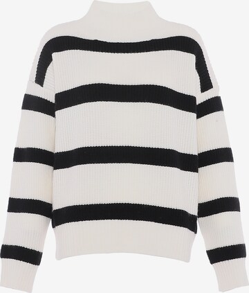 BLONDA Sweater in White: front