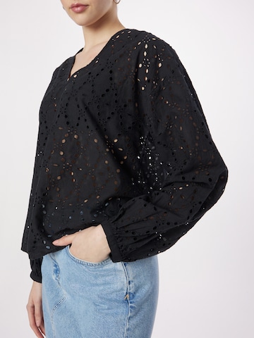 minimum Blouse 'LIPANA' in Zwart