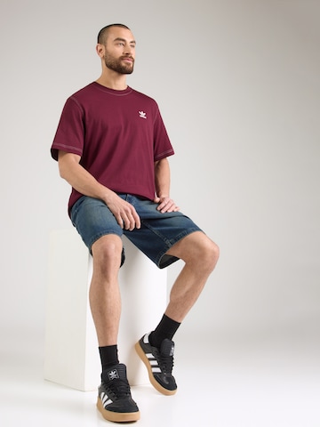 ADIDAS ORIGINALS - Camiseta 'Essential' en marrón